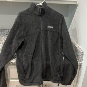 Columbia light weight fleece jacket